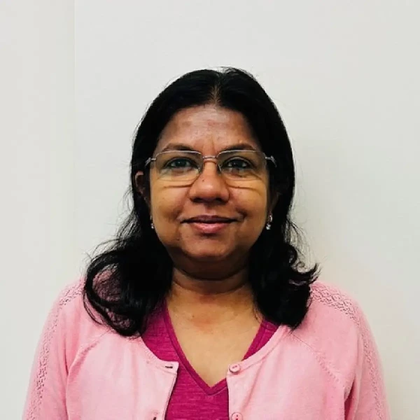 Dr Hena Kumar